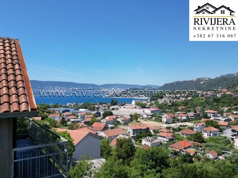 Prodaja, kuća, 230m², Zelenika, Herceg Novi