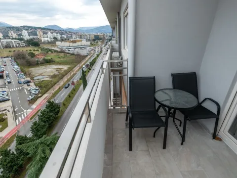 Rent, one bedroom apartment, 47m², Central Point, Podgorica - image 9