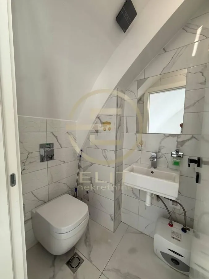 Rent, office space, 126m², Novi Sad Sve Podlokacije, Novi Sad