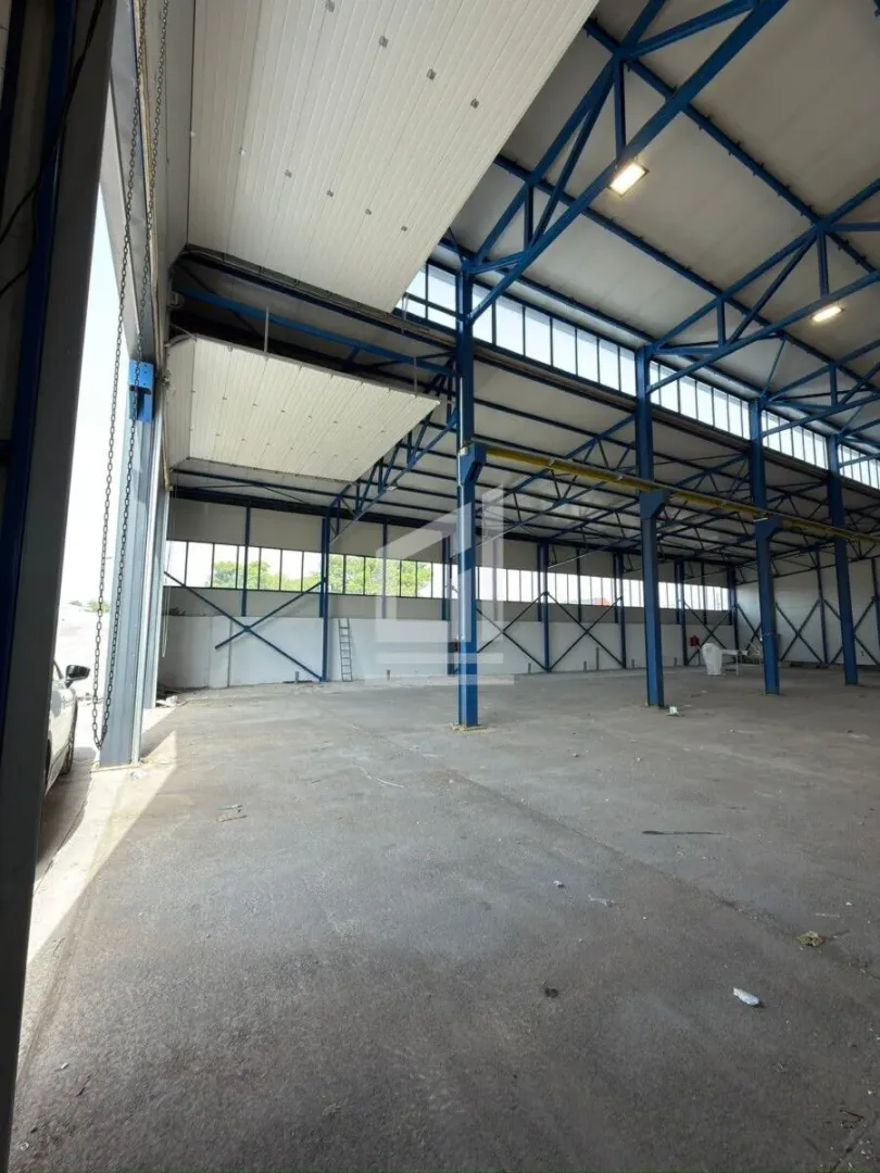 Rent, office space, 1050m², Konik, Podgorica