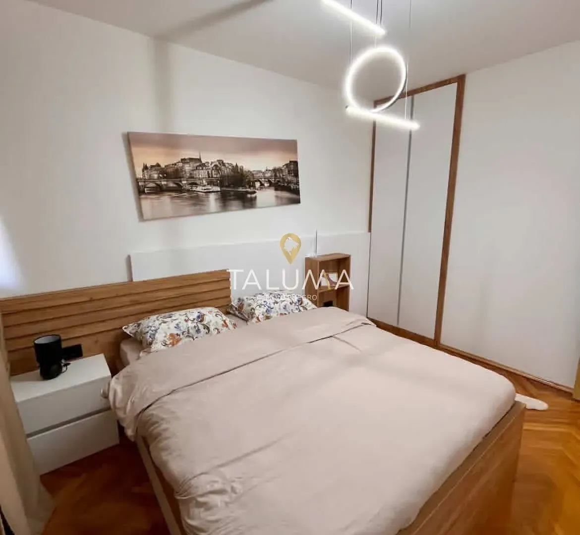 Rent, two bedroom apartment, 65m², Pobrežje, Podgorica