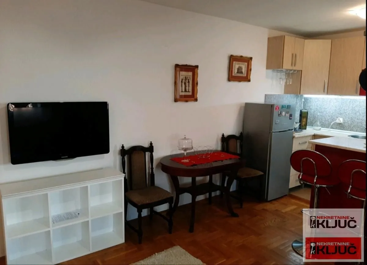 Rent, one bedroom apartment, 45m², Podbara, Novi Sad Sve Podlokacije