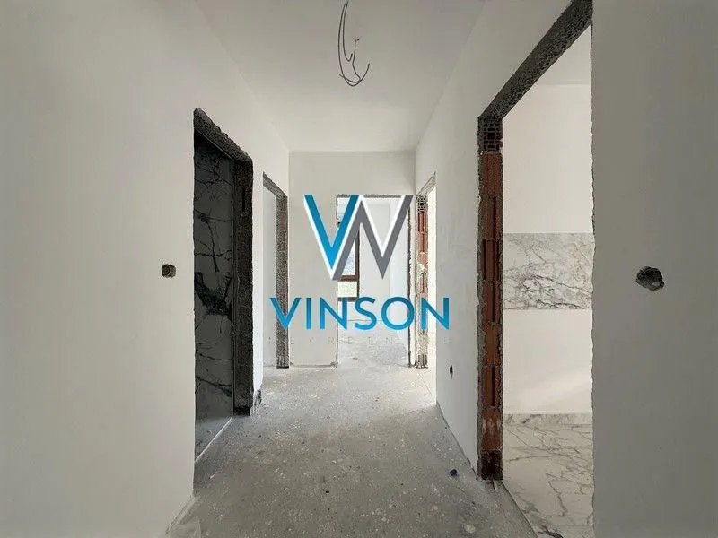 Prodaja, četvorosoban stan, 86m², Petrovaradin, Novi Sad