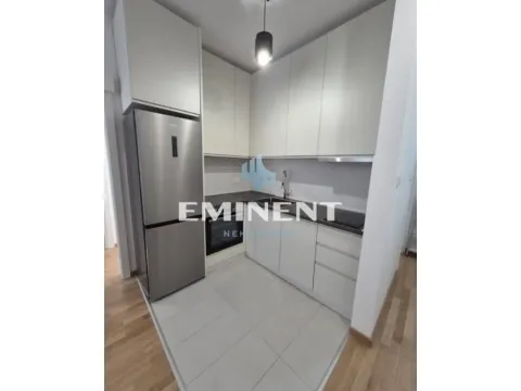 Izdavanje, trosoban stan, 54m², Banovo Brdo, Beograd - image 3