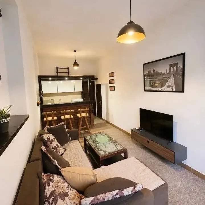 Izdavanje, jednosoban stan, 40m², Dalmatinska ulica, Podgorica
