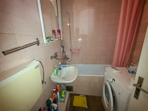 Prodaja, dvosoban stan, 70m², Preko Morače, Podgorica - image 6