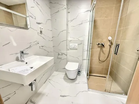 Prodaja, jednosoban stan, 43m², Podkošljun, Budva - image 10