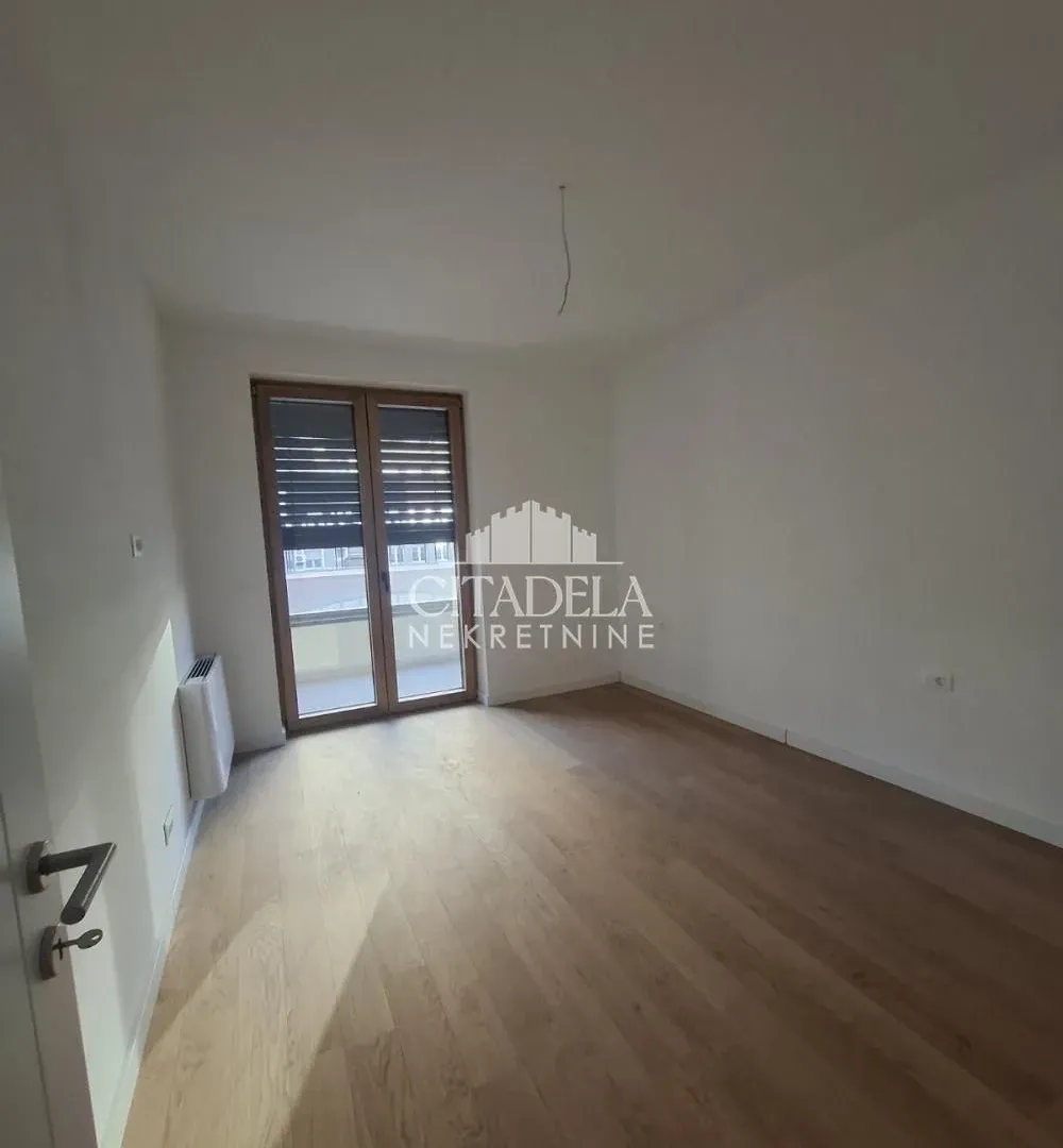 Rent, two bedroom apartment, 56m², Čukarica, Beograd