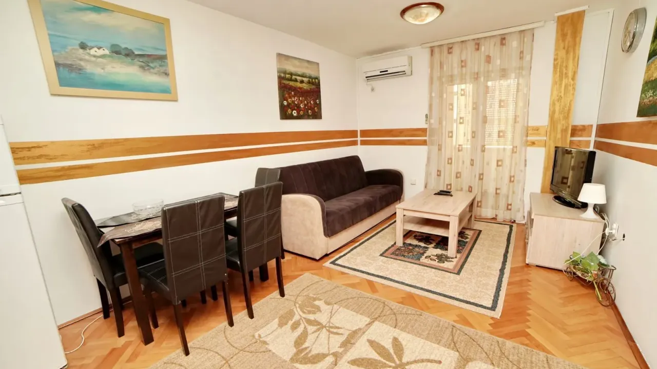 Izdavanje, stan, 45m², Preko Morače, Podgorica