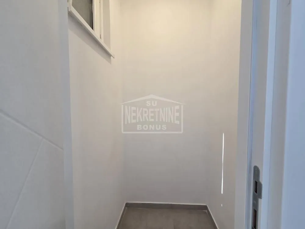 Prodaja, dvosoban stan, 52m², Ker, Subotica