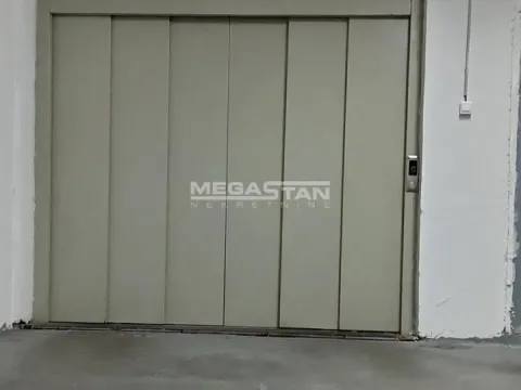 Sale, parking/garage, 13m², Cvetkova Pijaca, Zvezdara Sve Podlokacije - image 3