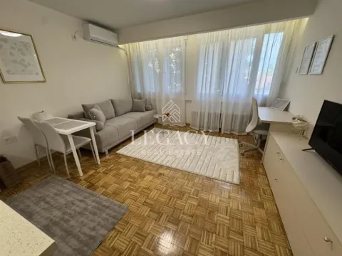 Izdavanje, stan, 26m², Voždovac Sve Podlokacije, Beograd - image 17