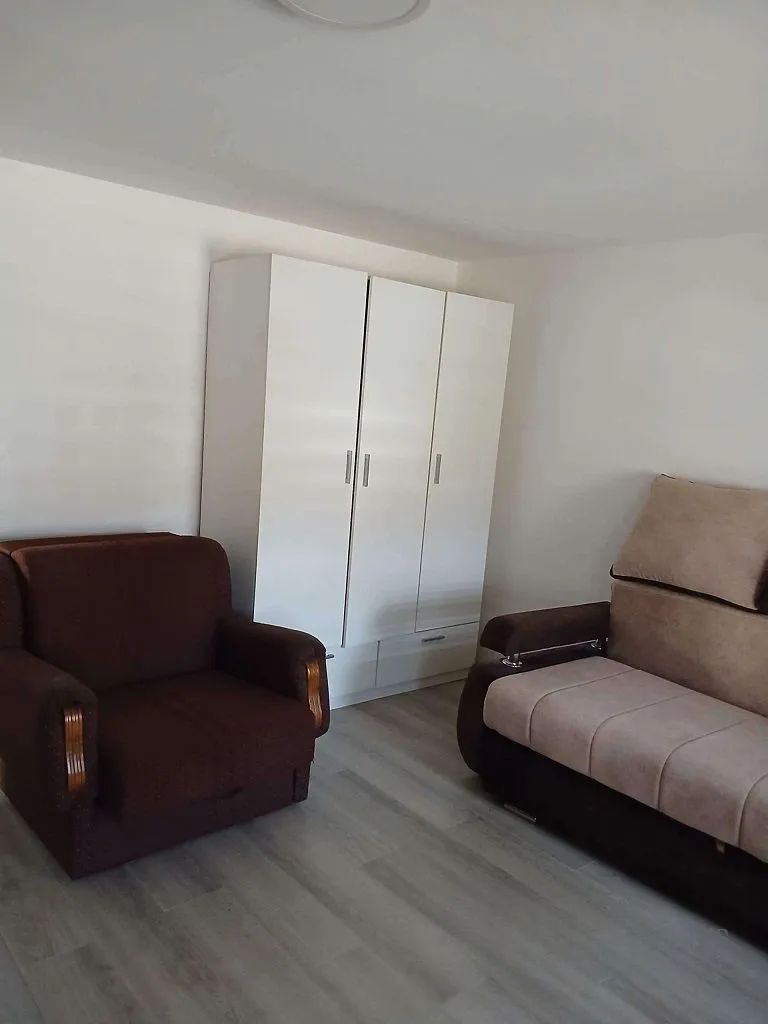 Prodaja, kuća, 68m², Petrovaradin, Novi Sad
