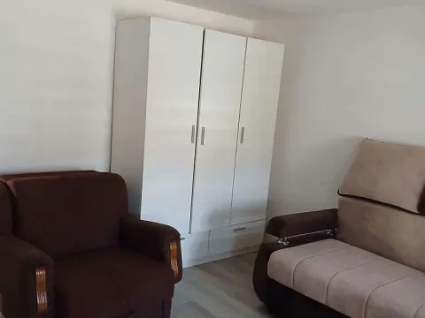 Prodaja, kuća, 68m², Petrovaradin, Novi Sad - image 3