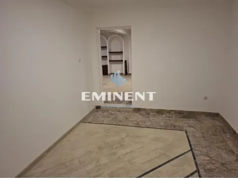 Izdavanje, trosoban stan, 85m², Ledine, Beograd - image 7