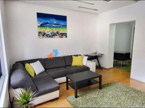 Rent, two bedroom apartment, 45m², Stari Grad, Beograd - image 2