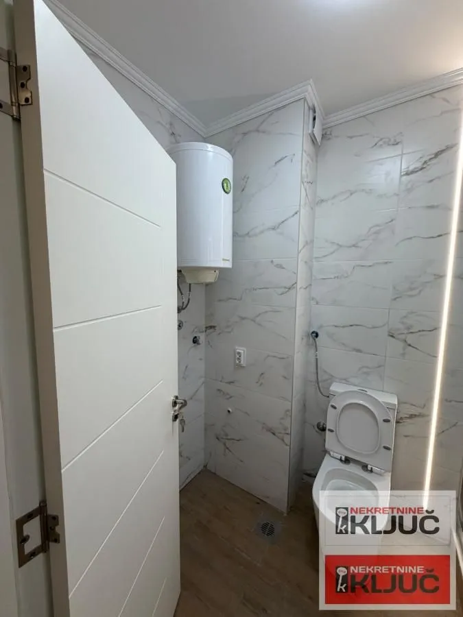 Prodaja, garsonjera, 26m², Socijalno, Novi Sad Sve Podlokacije