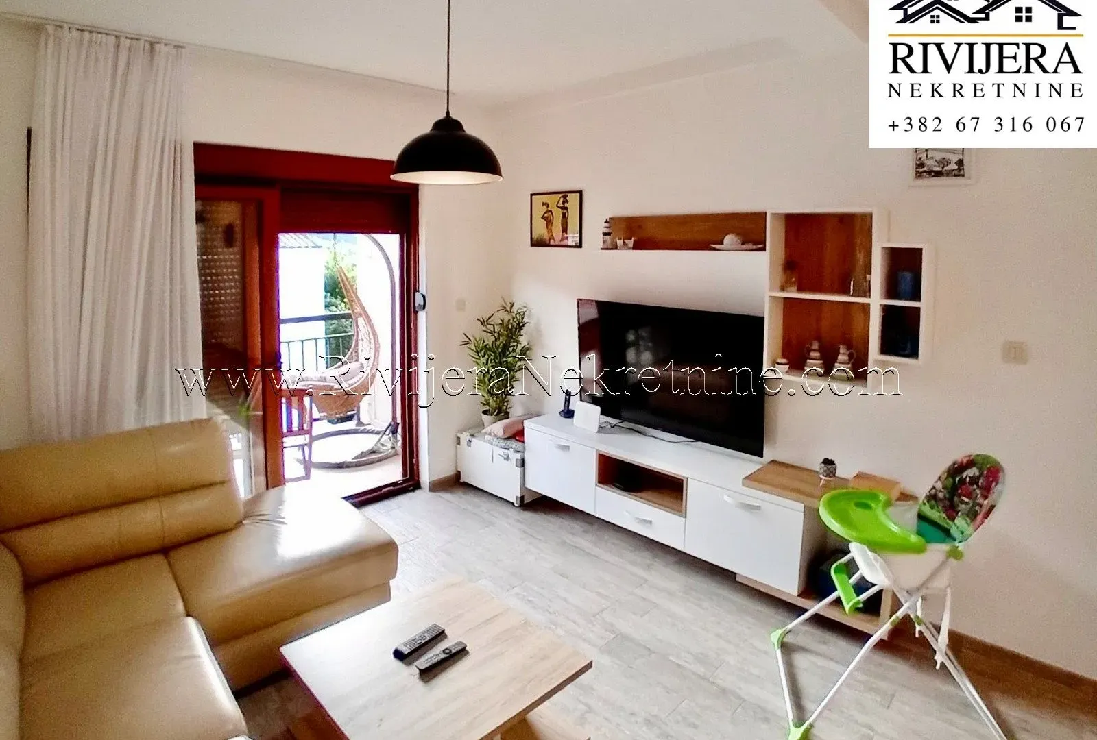Prodaja, dvosoban stan, 72m², Dobrota, Kotor