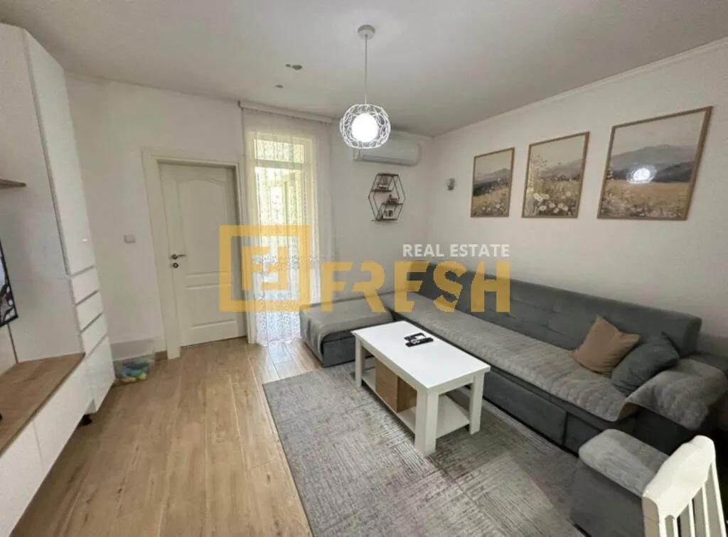 Prodaja, dvosoban stan, 48m², Kotor, Crna Gora