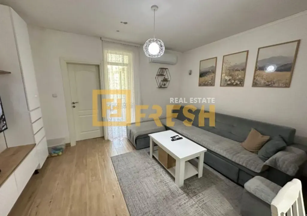 Prodaja, dvosoban stan, 48m², Kotor, Crna Gora