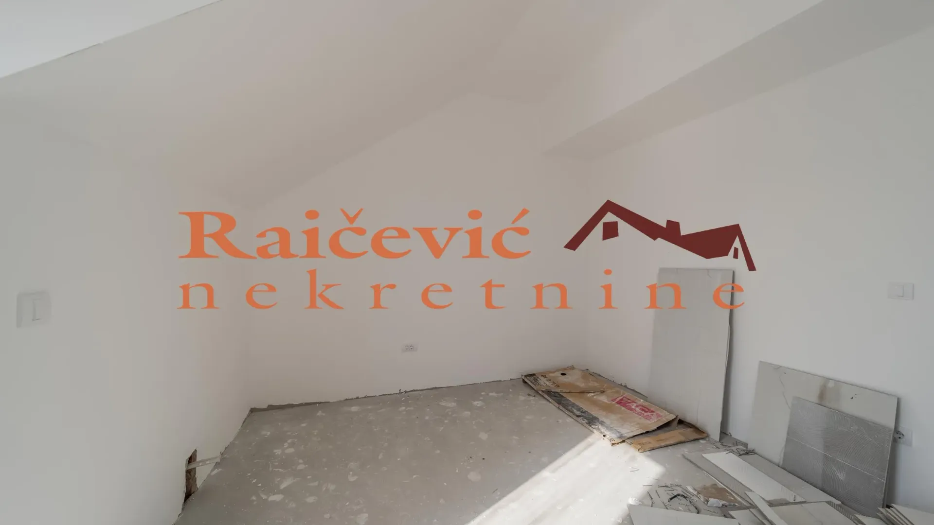 Prodaja, trosoban stan, 80m², Grocka, Beograd