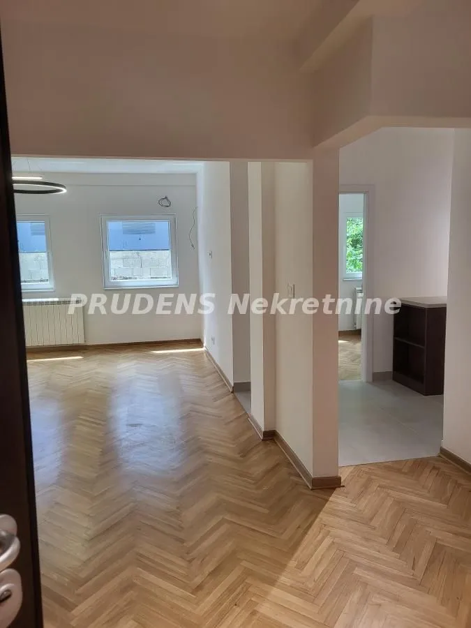 Prodaja, jednosoban stan, 48m², Savski Venac, Beograd