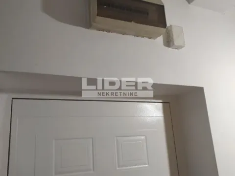 Prodaja, trosoban stan, 66m², Karaburma, Palilula Sve Podlokacije - image 4