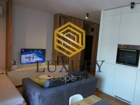 Izdavanje, stan, 33m², City Kvart, Podgorica - image 8