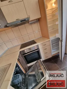 Izdavanje, jednosoban stan, 49m², Liman 3, Novi Sad Sve Podlokacije - image 5