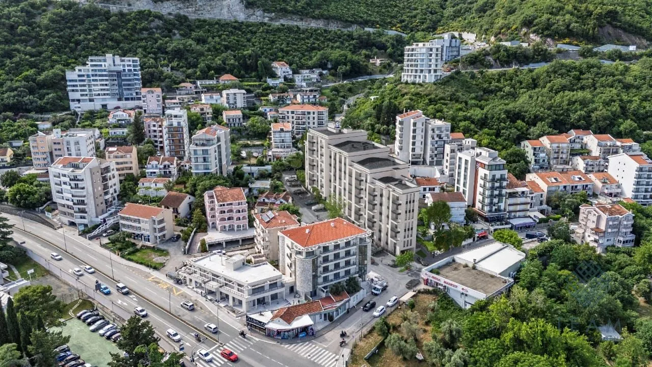 Sale, one bedroom apartment, 48m², Bečići, Budva