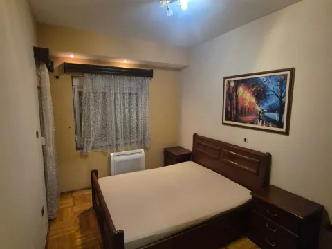 Izdavanje, dvosoban stan, 84m², Krivi Most, Podgorica - image 8