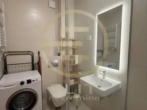 Izdavanje, stan, 42m², Bulevar Evrope, Novi Sad Sve Podlokacije - image 21