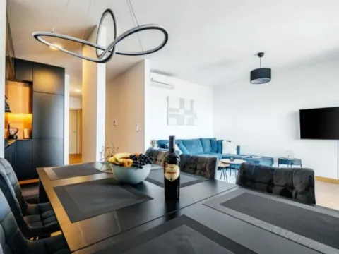 Sale, three bedroom apartment, 90m², Sveti Stefan, Budva - image 10