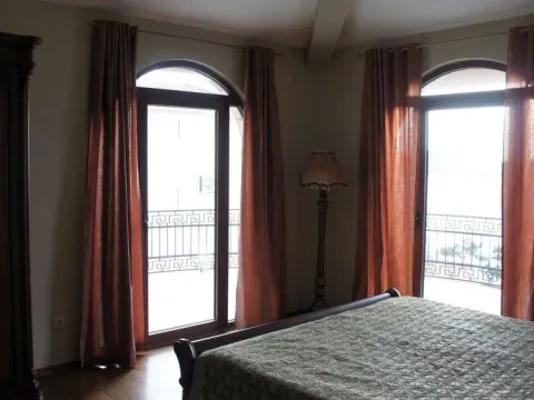 Sale, house, 326m², Šušanj, Bar - image 7