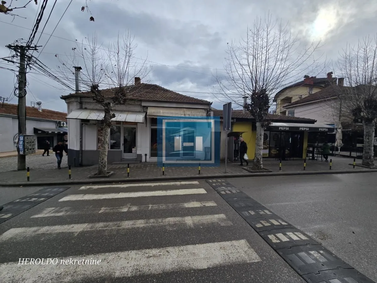 Sale, office space, 332m², Vranje, Srbija