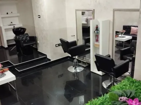 Izdavanje, poslovni prostor, 40m², Stari Grad, Beograd