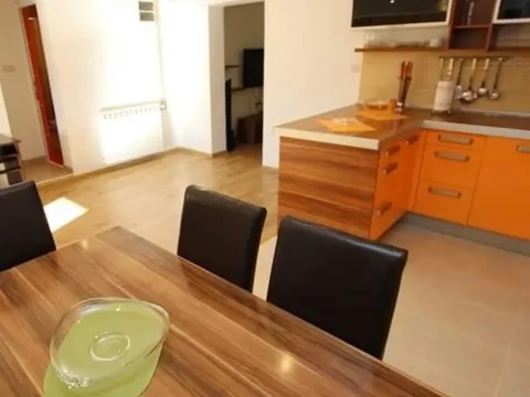 Rent, two bedroom apartment, 90m², Buljarica, Budva - image 2