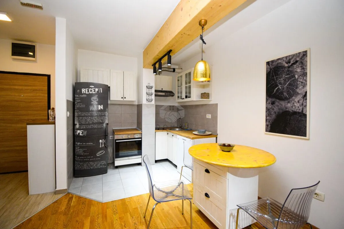 Izdavanje, jednosoban stan, 41m², Ljubović, Podgorica