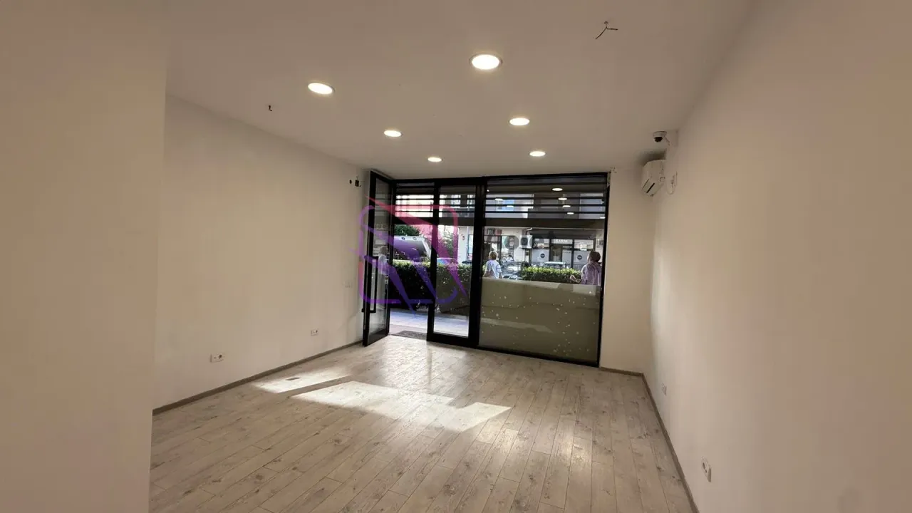 Rent, office space, 28m², City Kvart, Podgorica