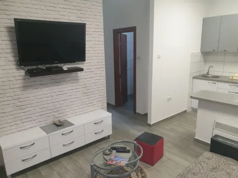 Prodaja, jednosoban stan, 42m², Bulevar Oslobodjenja, Novi Sad Sve Podlokacije - image 4