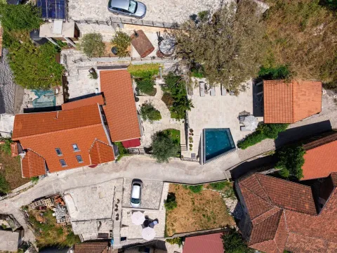 Prodaja, kuća, 258m², Perast, Kotor - image 46