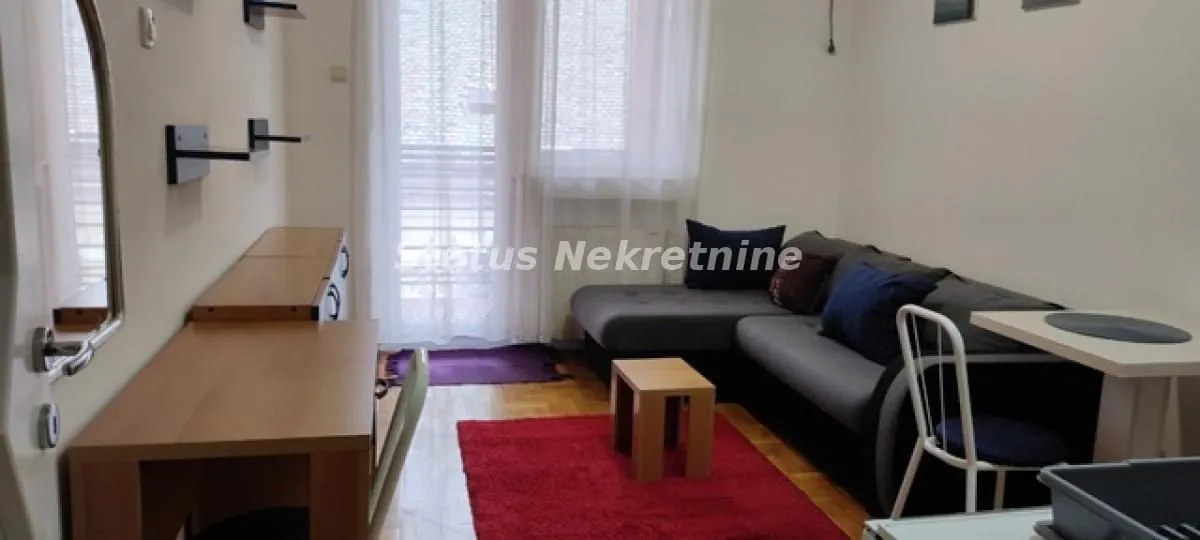 Rent, studio apartment, 25m², Centar, Novi Sad