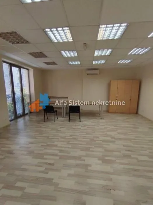Rent, office space, 210m², Stari Grad, Beograd