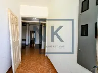 Izdavanje, poslovni prostor, 138m², Stari Aerodrom, Podgorica - image 13