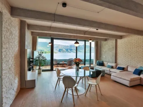 Izdavanje, dvosoban stan, 117m², Centar, Budva - image 9