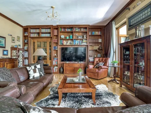 Prodaja, kuća, 507m², Dobrota, Kotor - image 9