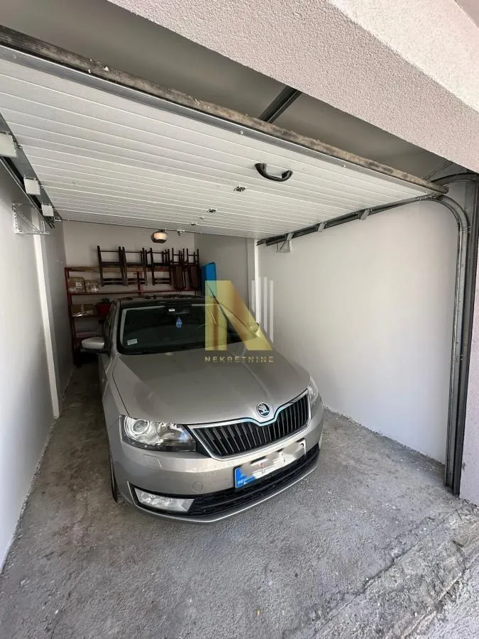 Izdavanje, dvosoban stan, 54m², Salajka, Novi Sad Sve Podlokacije