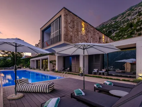 Prodaja, kuća, 419m2, Dobrota, Kotor Prodaja, kuća, 419m2, Dobrota, Kotor