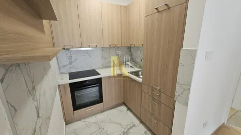 Izdavanje, dvosoban stan, 48m², Avijatičarsko naselje, Novi Sad Sve Podlokacije - image 2