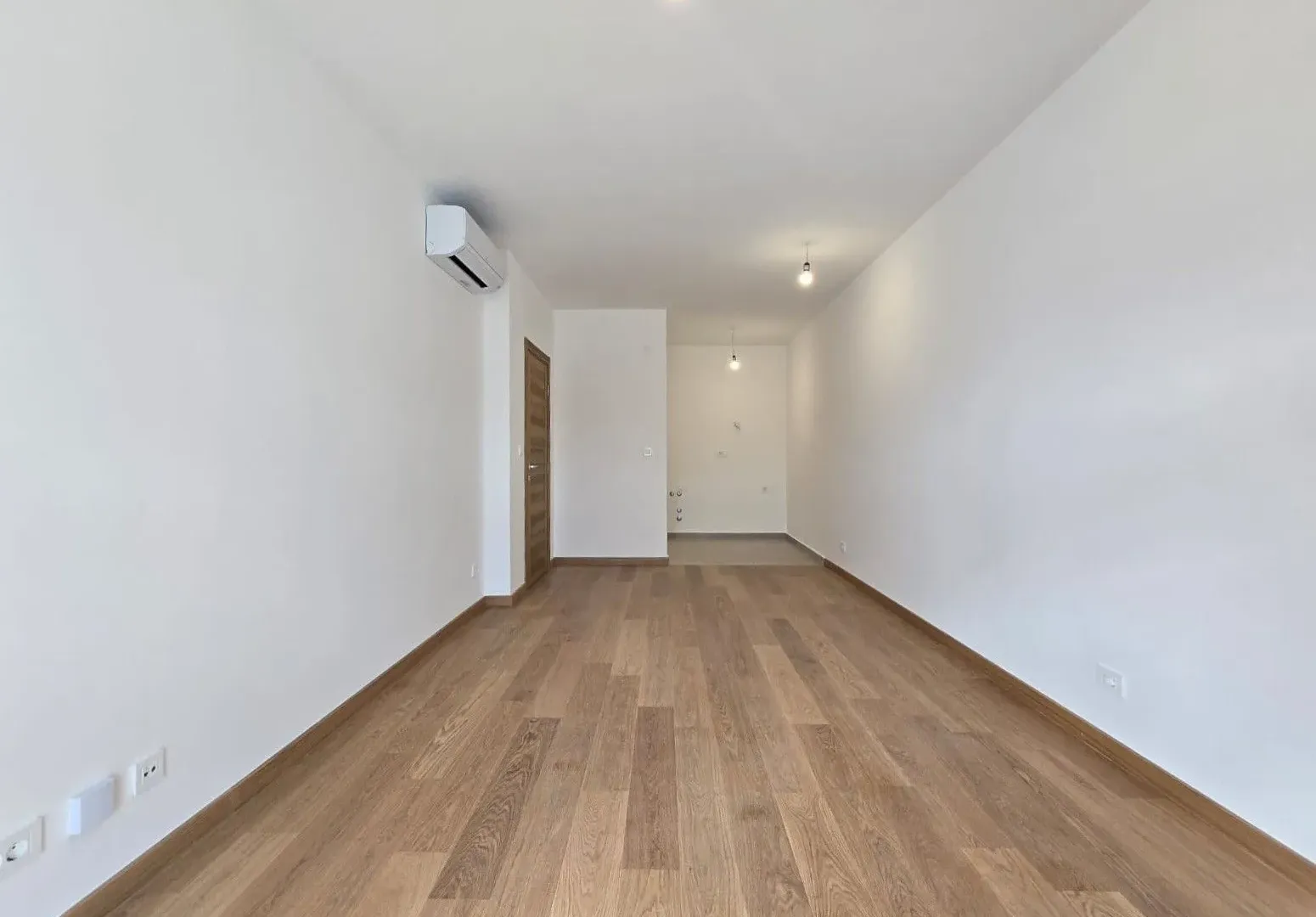 Izdavanje, jednosoban stan, 47m², City Kvart, Podgorica